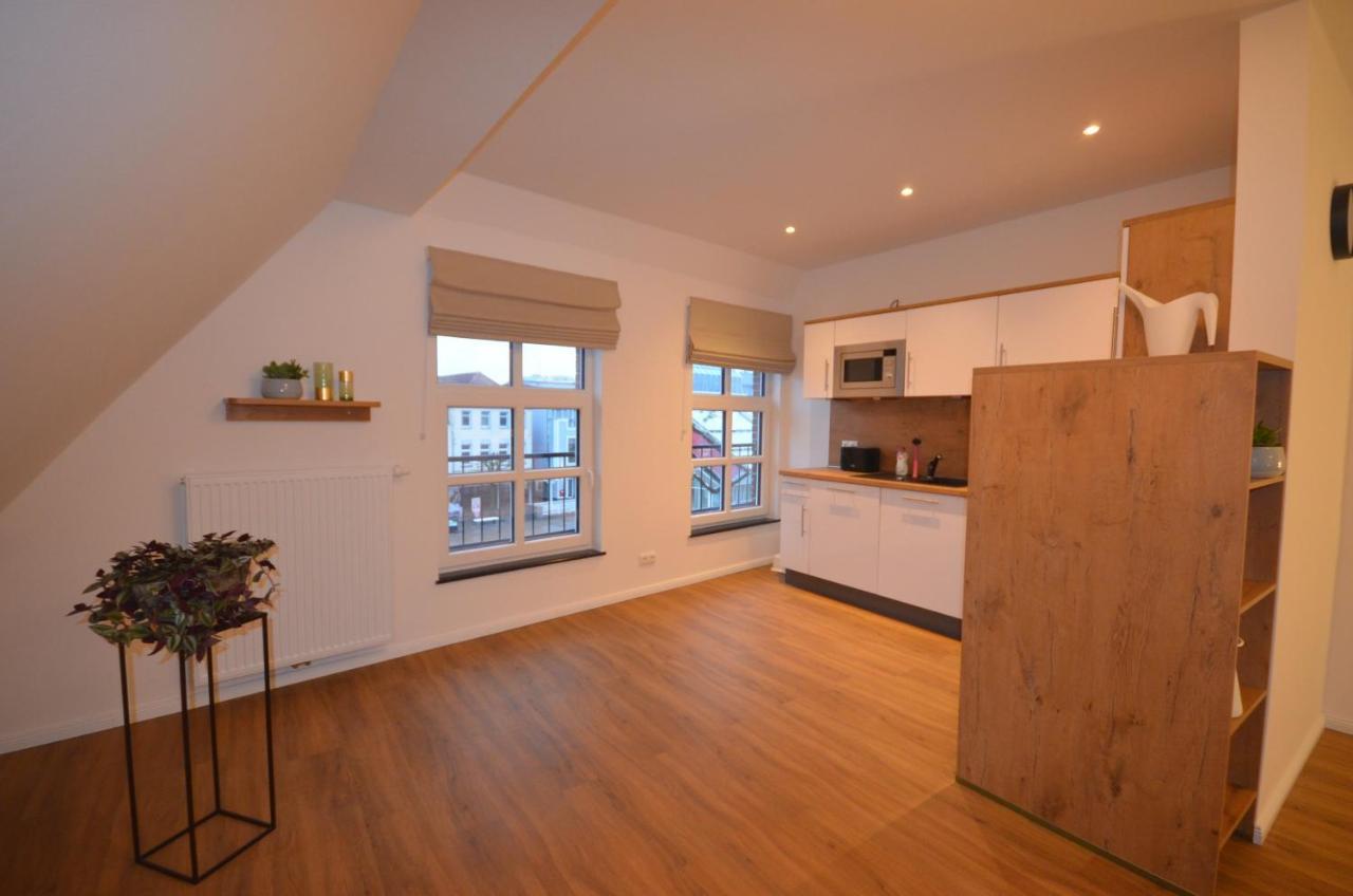 Appartement Alte Uhrmacherei - Wohnen Auf Zeit Aurich